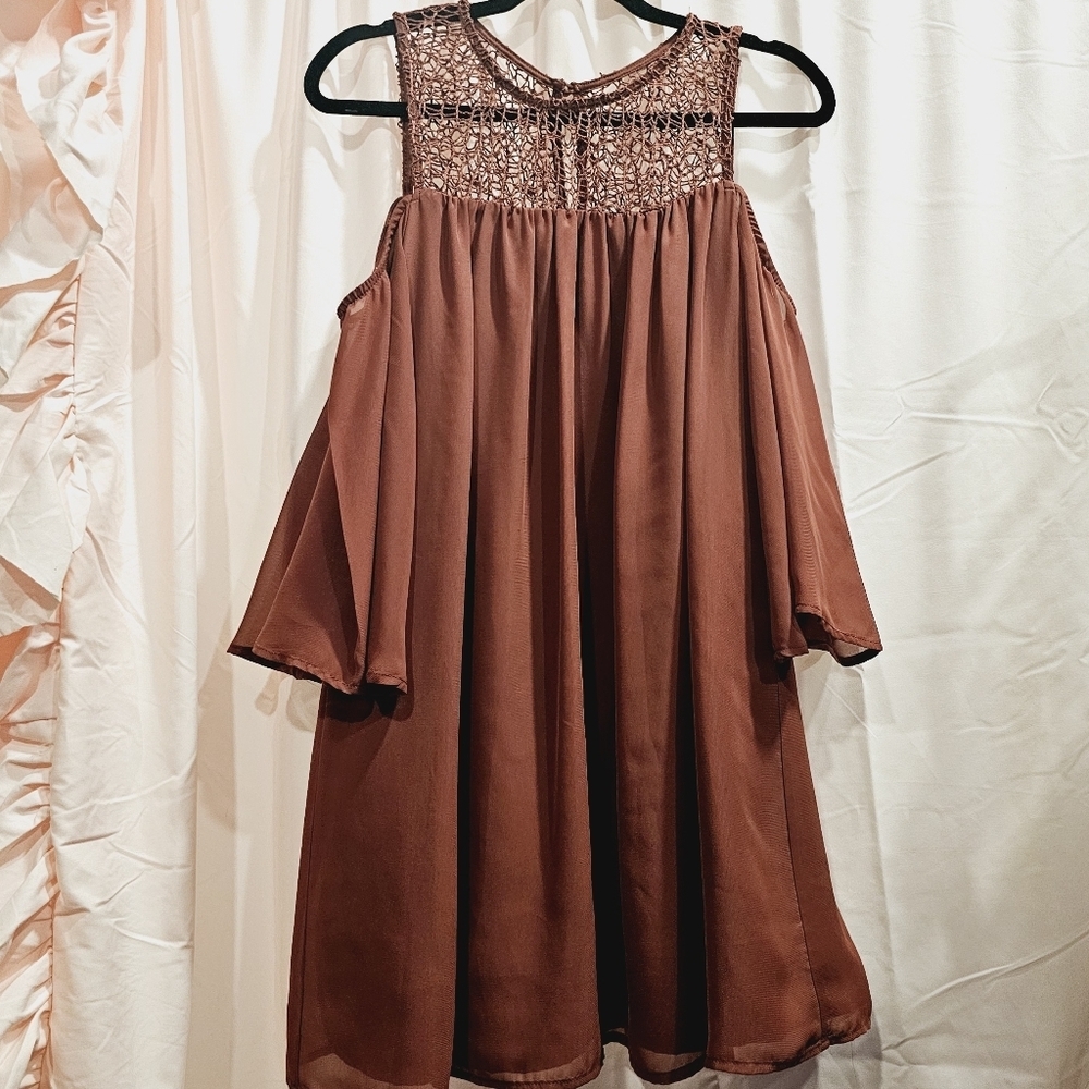 BAILEY Blue rust color cold shoulder & crochet dress - Picture 3 of 14